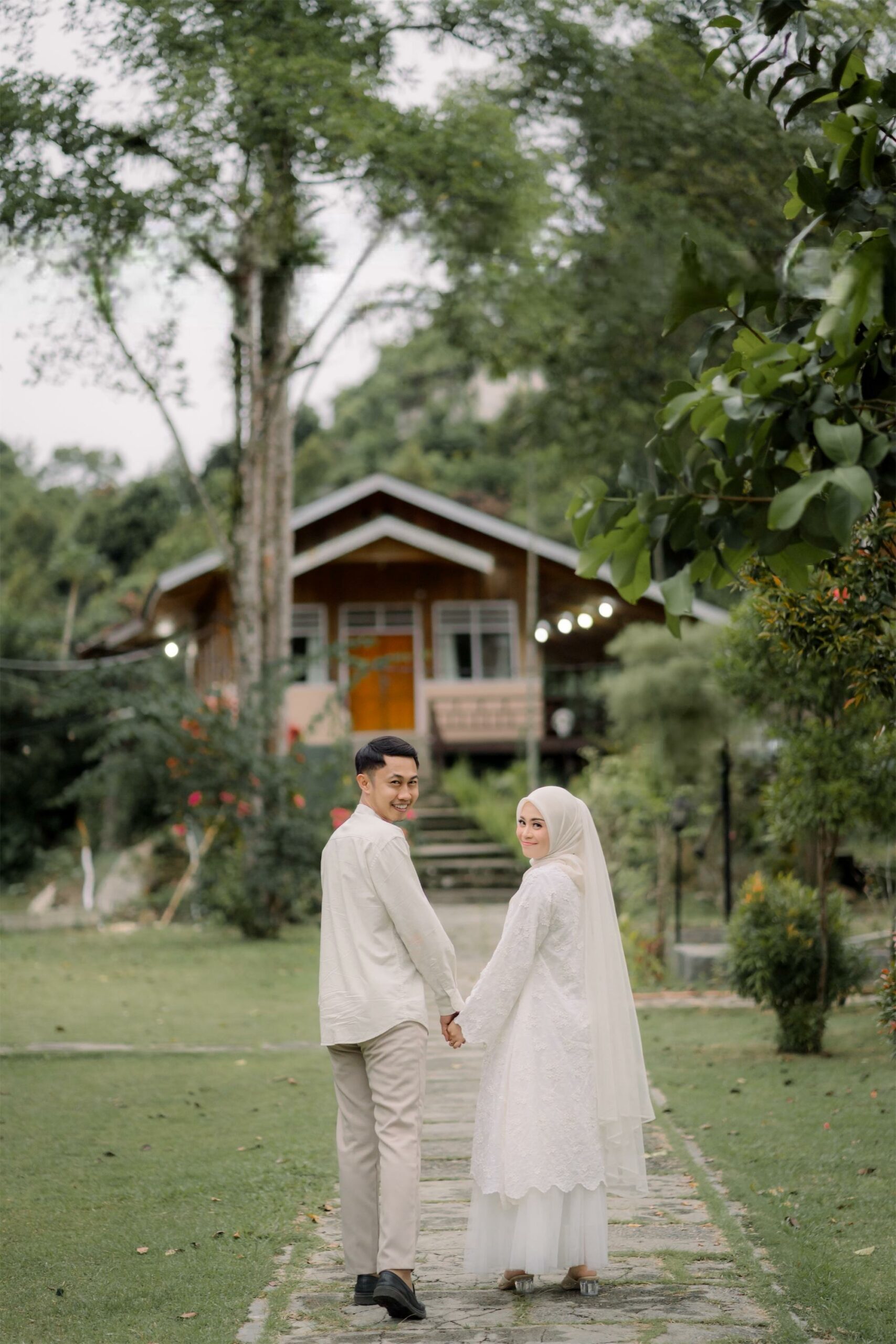 Rini & Ragil 11