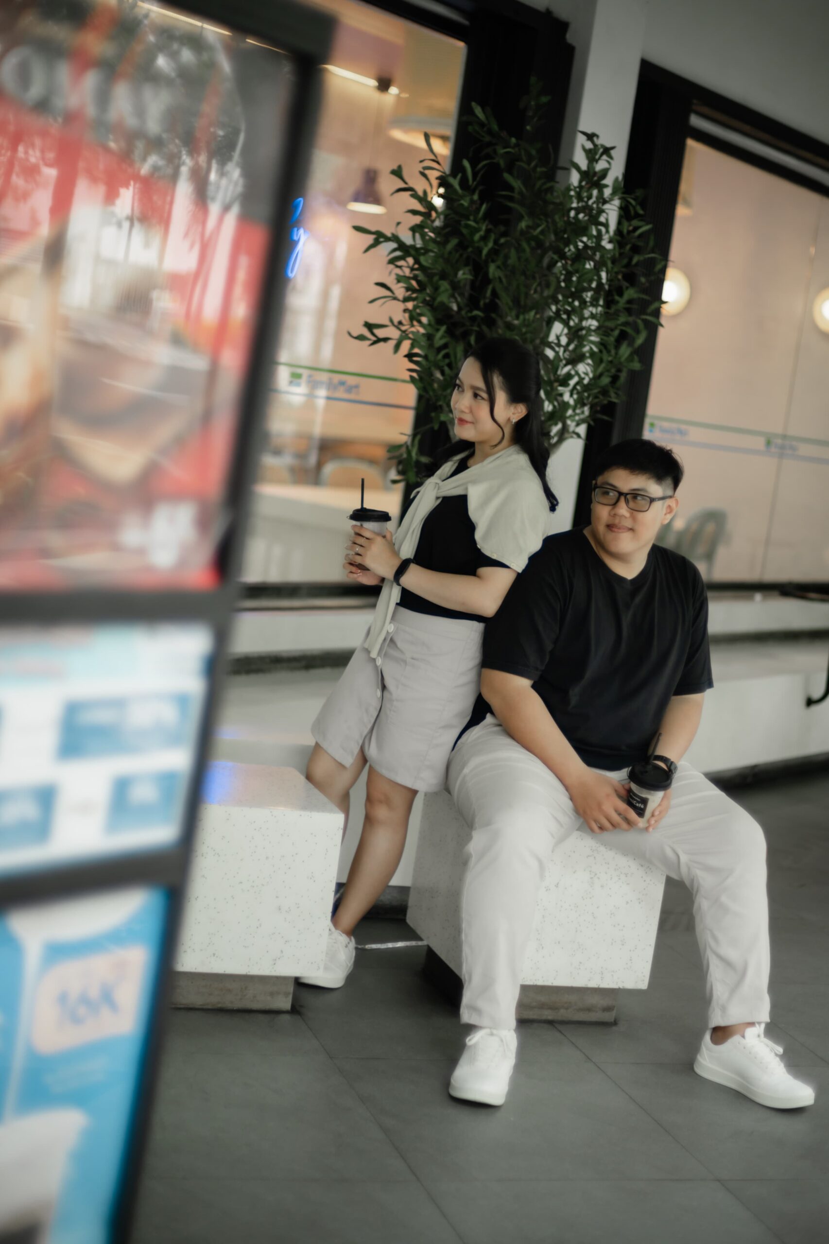 Sony & Vivi 10