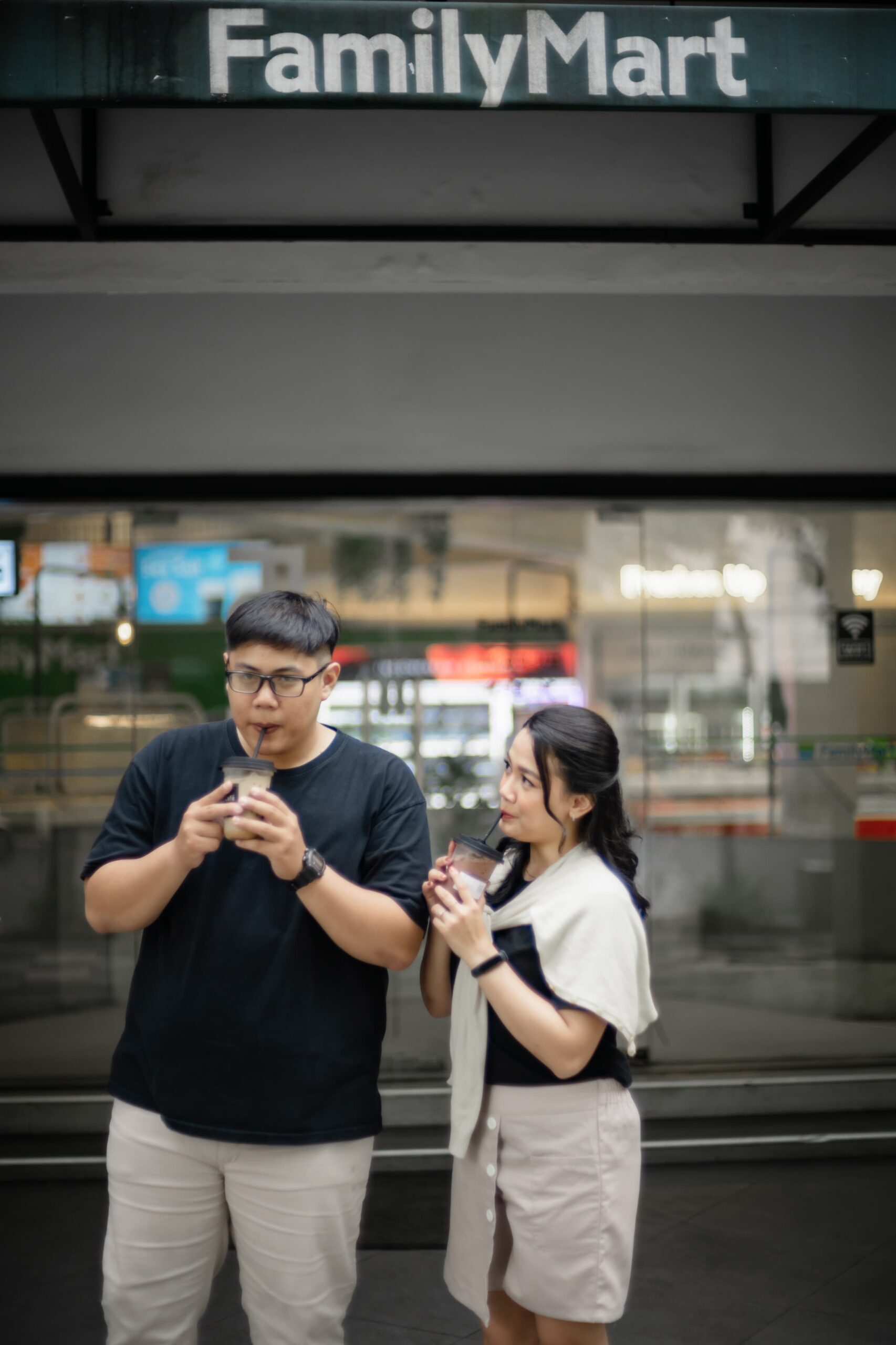 Sony & Vivi 9