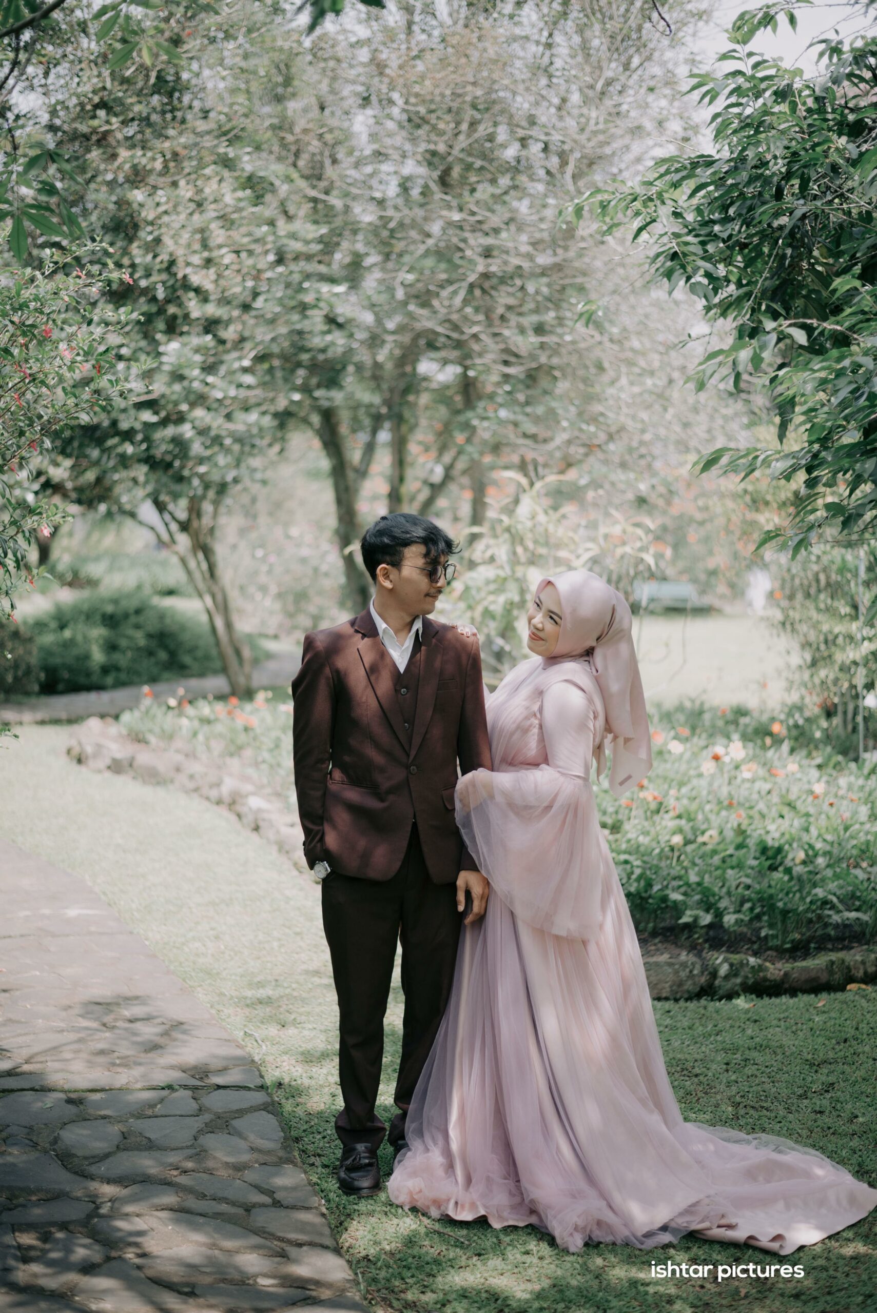 Arif & Zahra 11