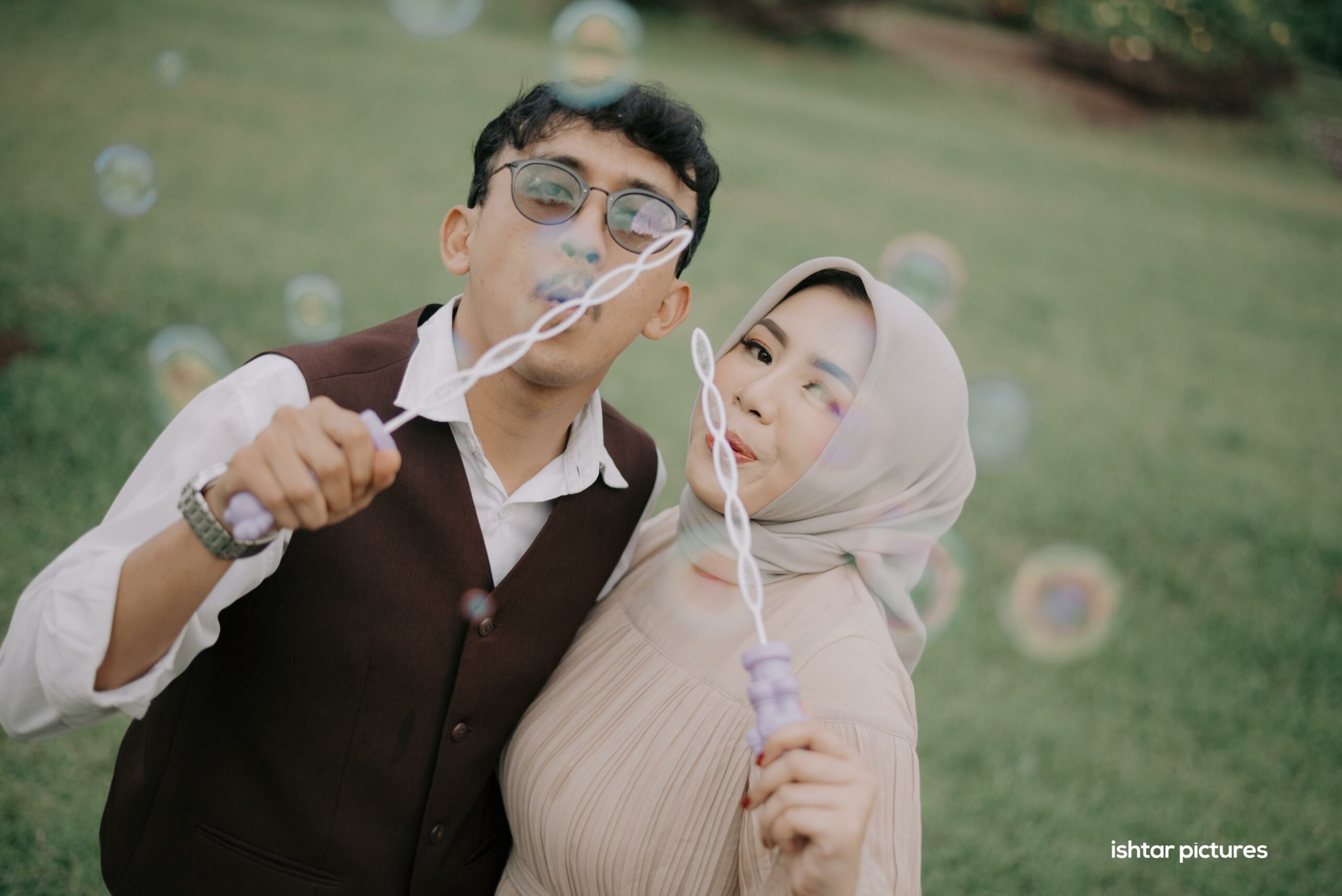 Arif & Zahra 4