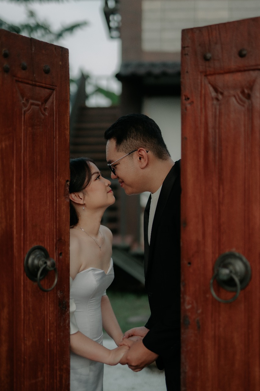Joy & Erlina 3
