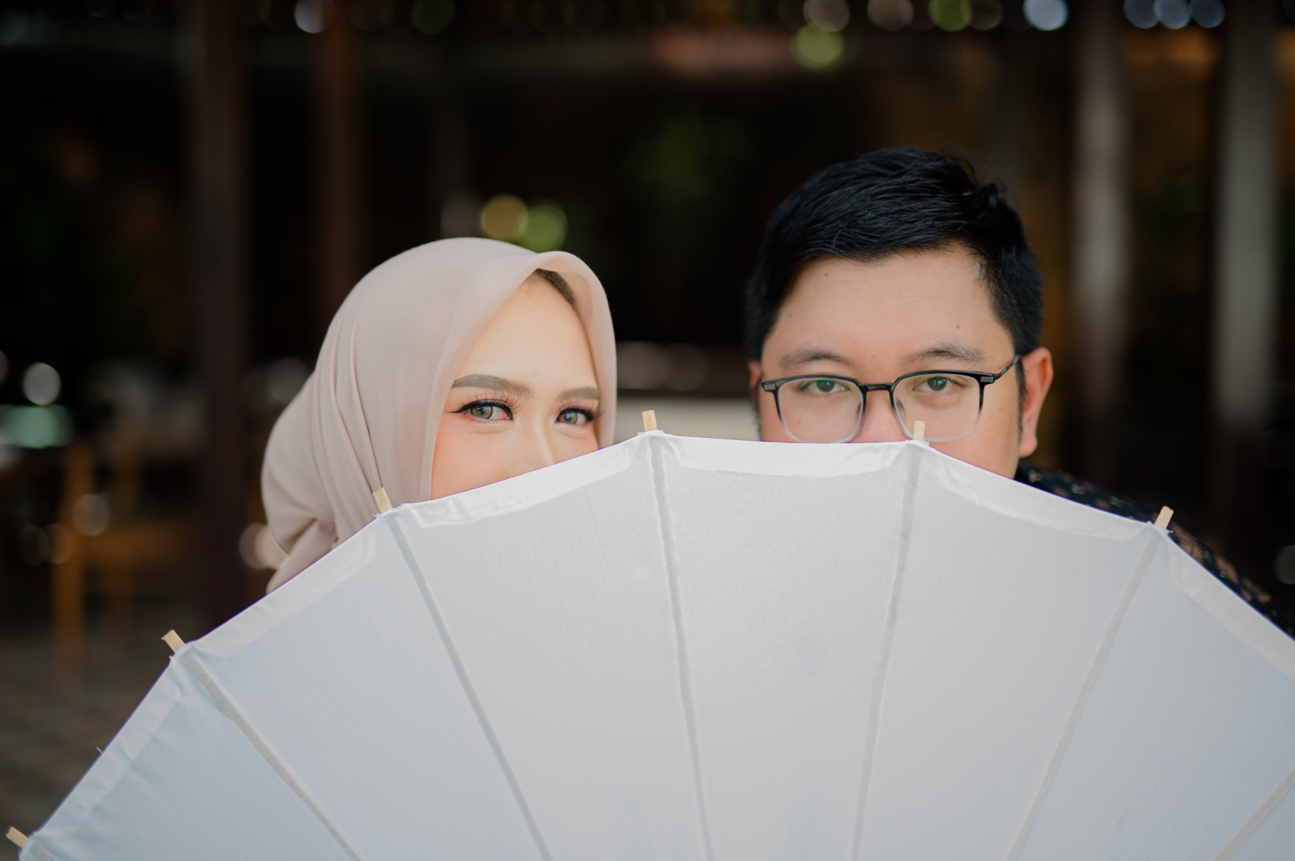 Yuris & Demas 16