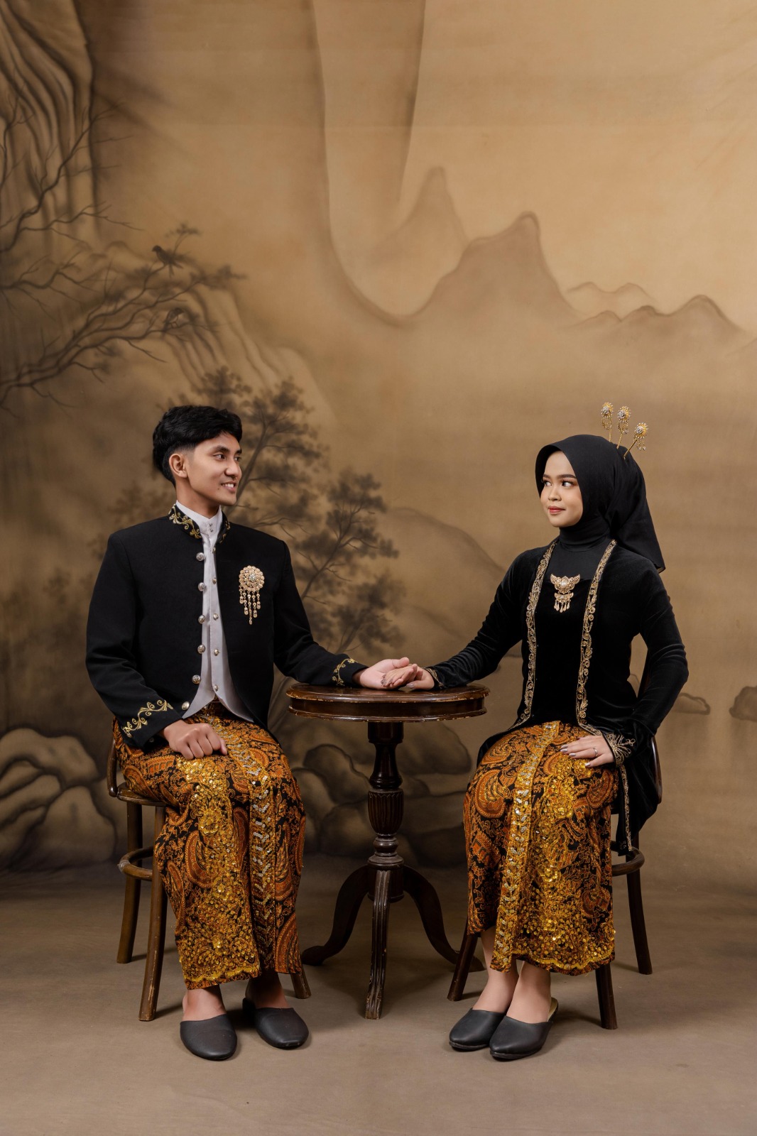 Erni & Putra 4