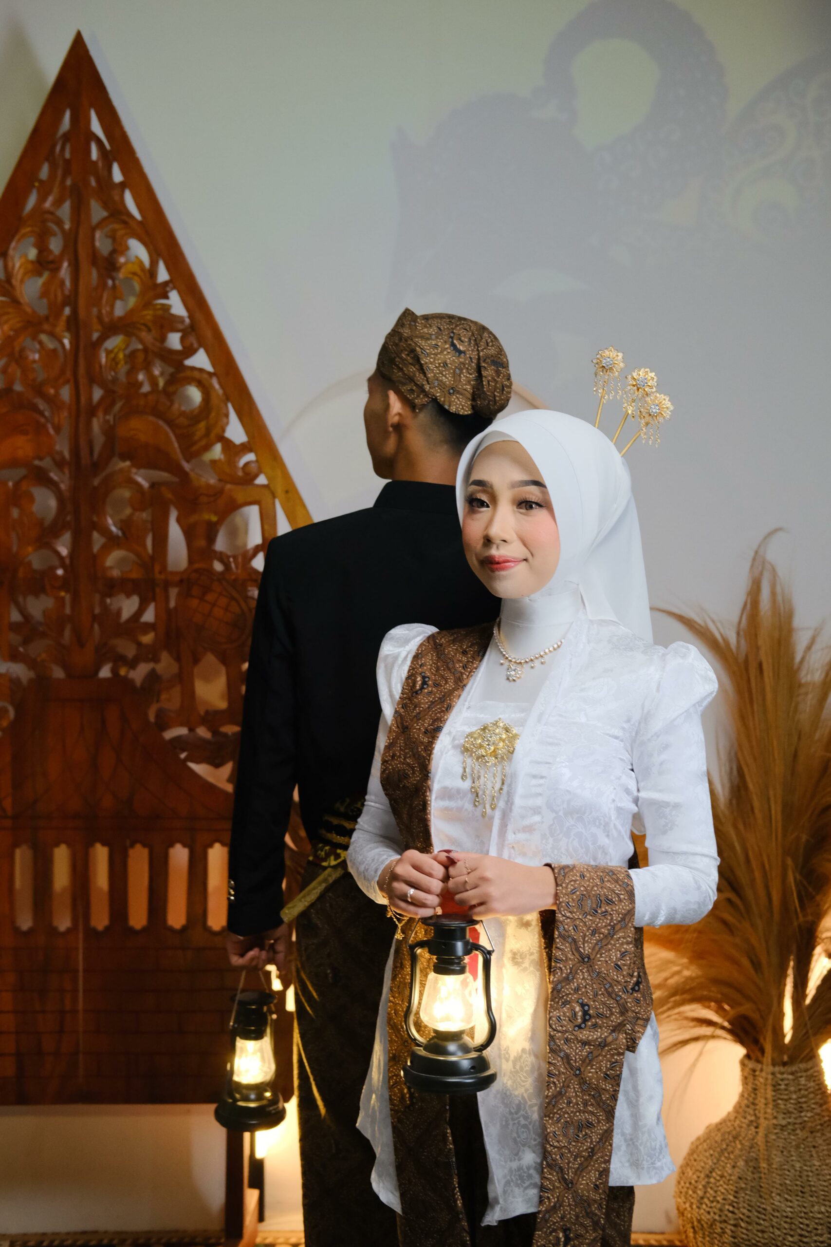 Via & Aswin Revisi 15