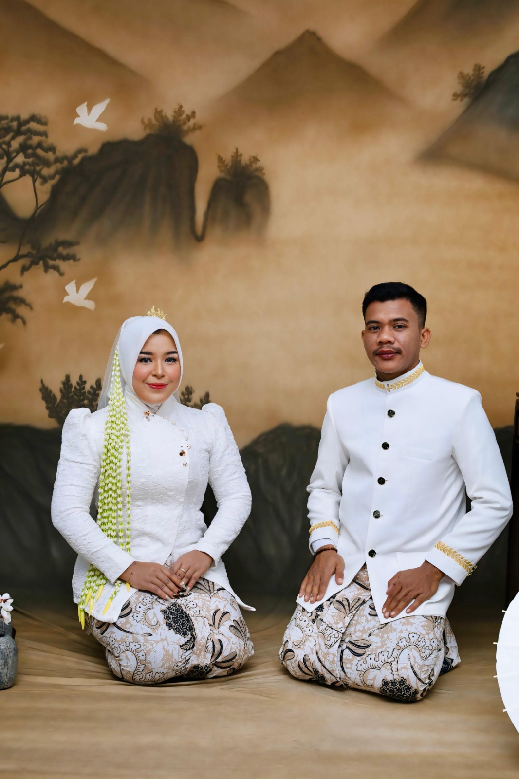 Ria & Arya 16