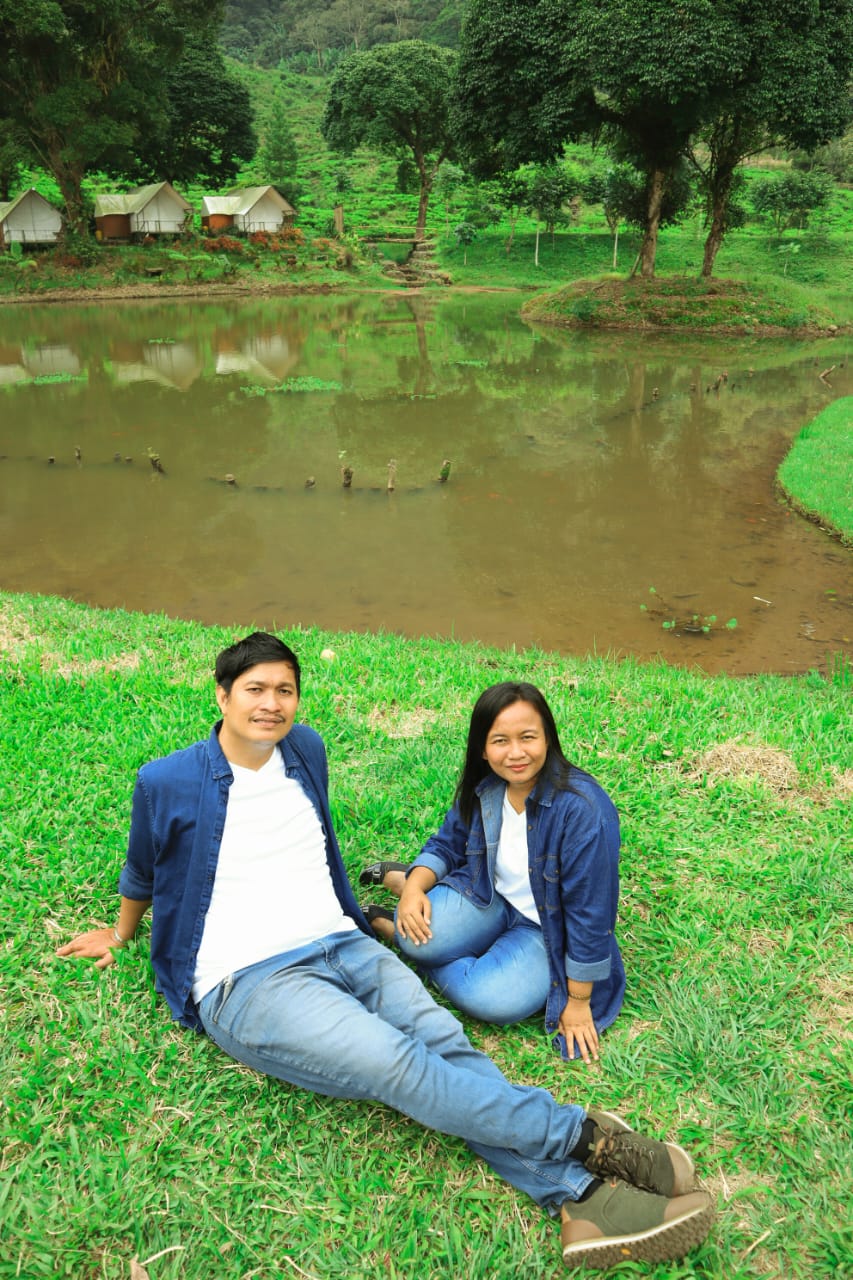 Tony & Meynar 11