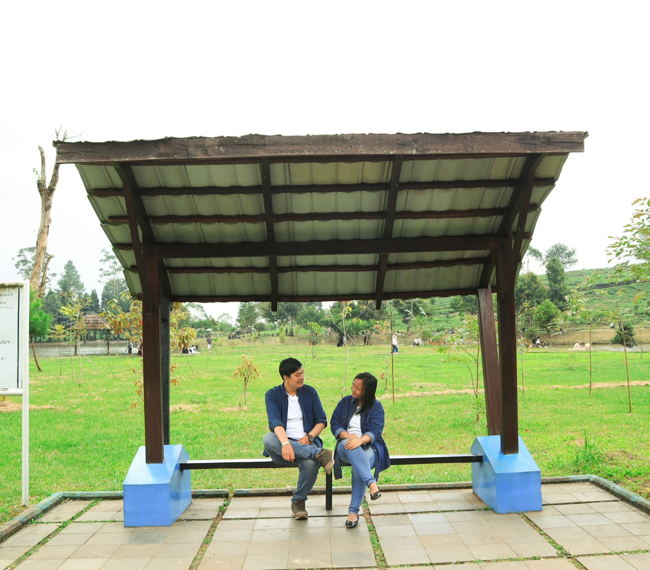 Tony & Meynar 13