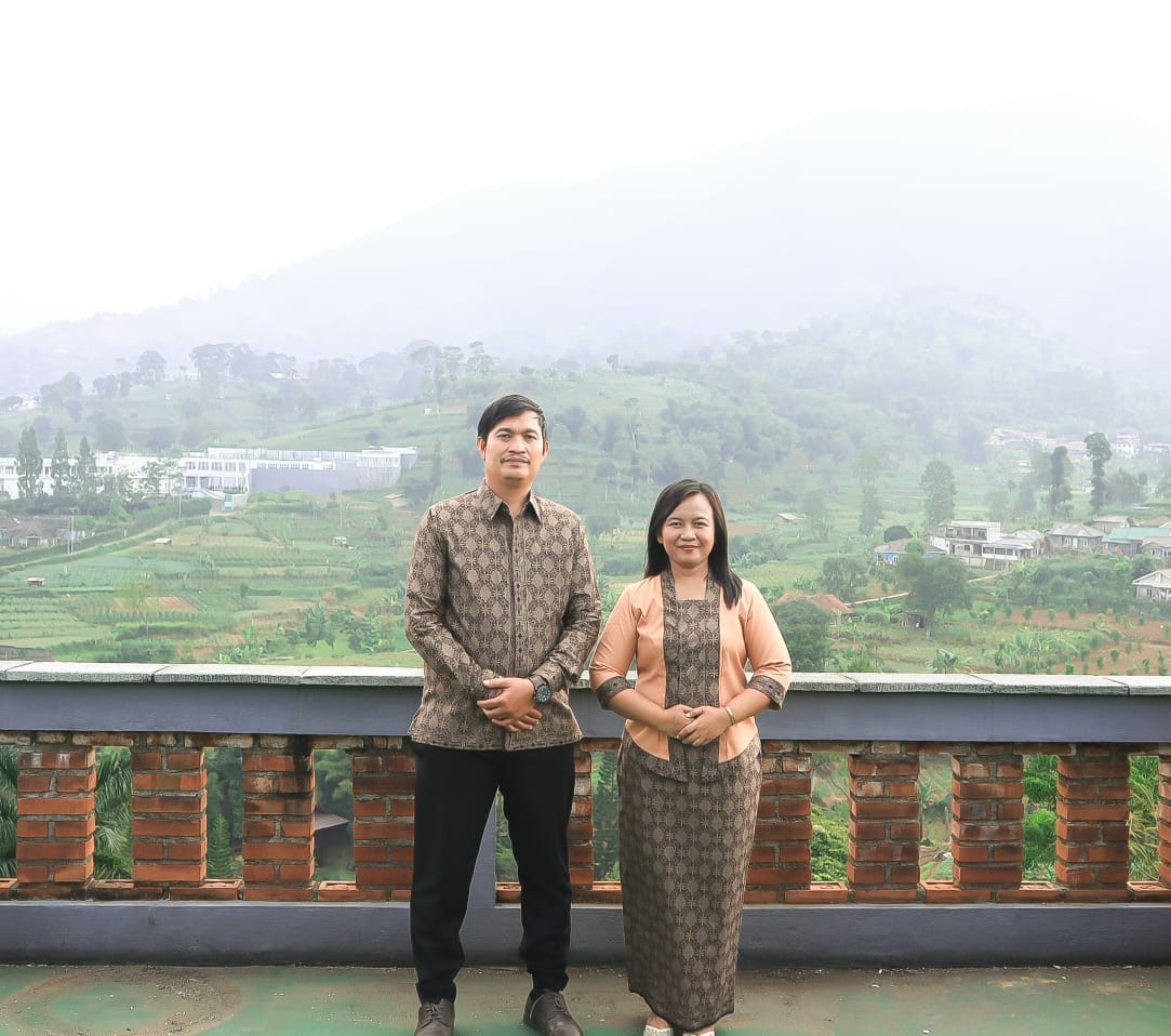 Tony & Meynar 4