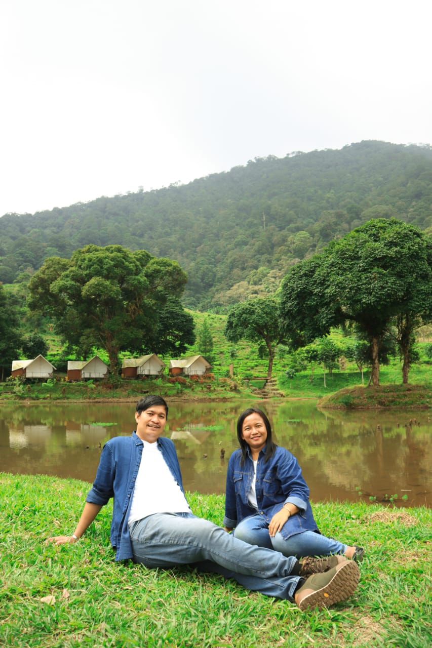 Tony & Meynar 9