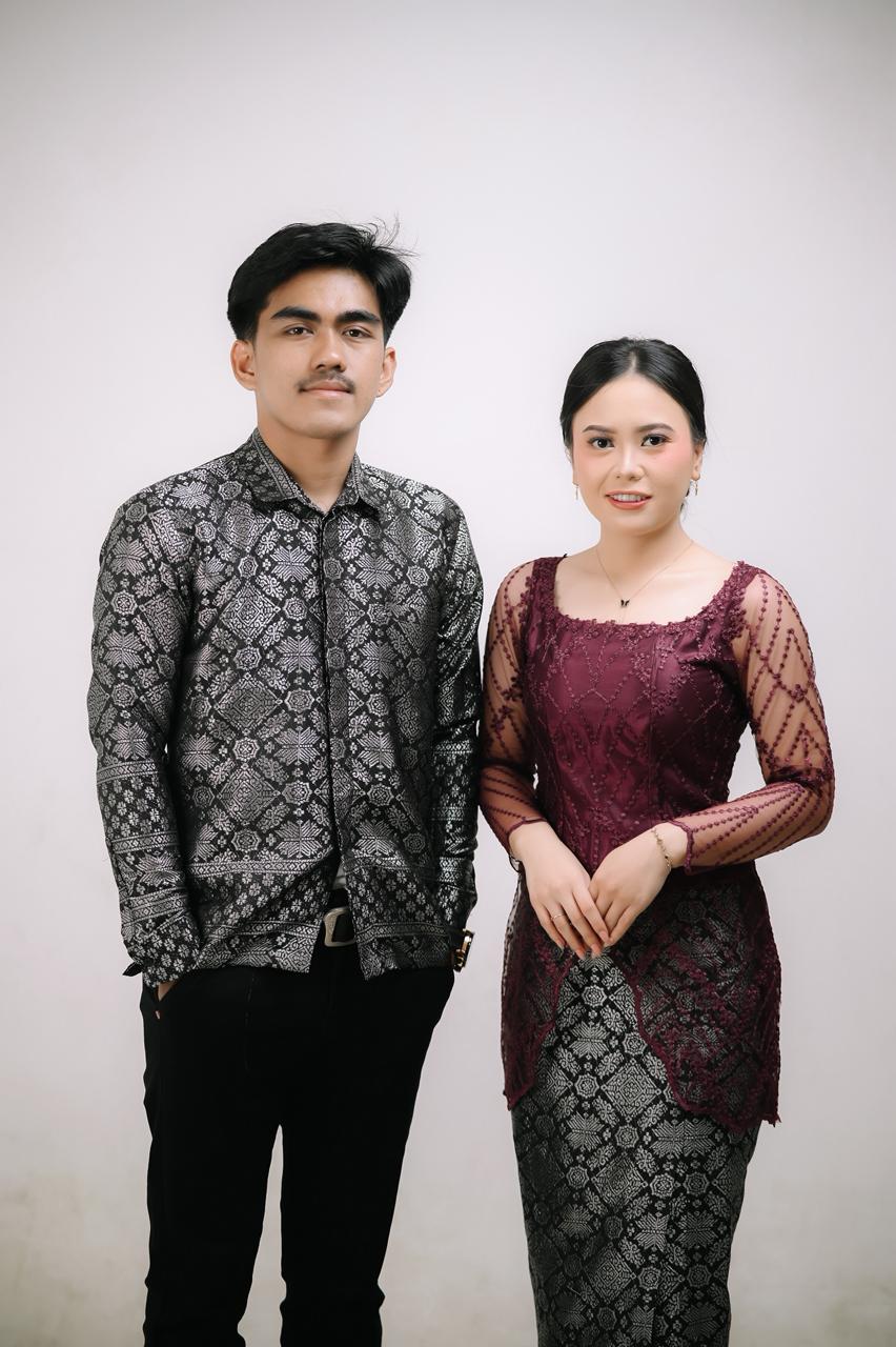 Efen & Tiwi 15