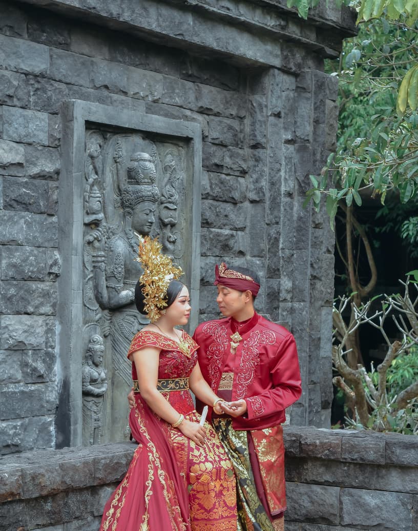 Wiwik & Riki 1