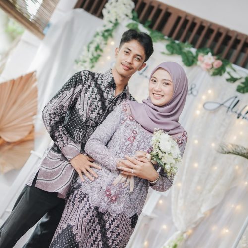 Alifka & Adhenia 18