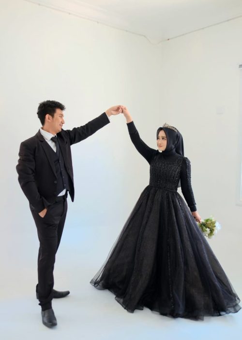 Ayu & Anwar 1