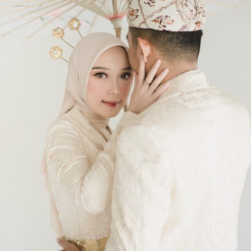 Ayu & Ikbal 12