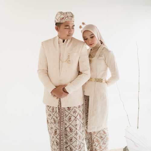 Ayu & Ikbal 13