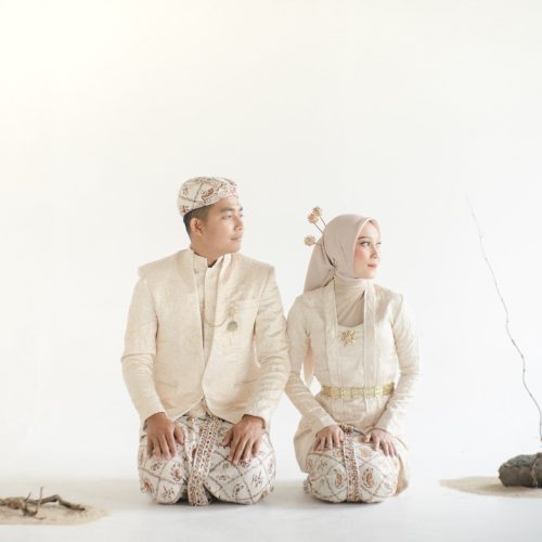 Ayu & Ikbal 18r