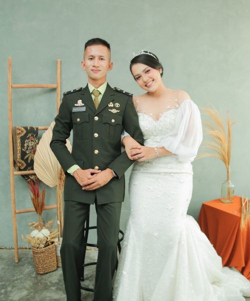 David & Novi 3