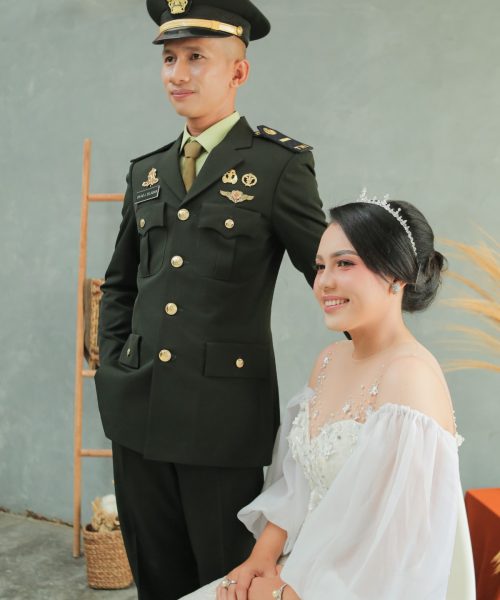 David & Novi 4