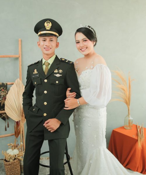David & Novi 5