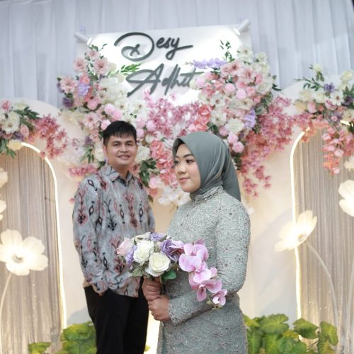Desy & Adhit 16
