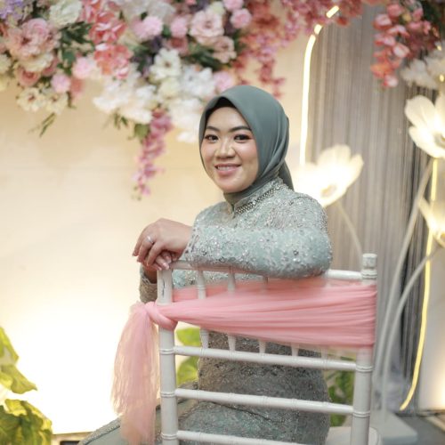 Desy & Adhit 17