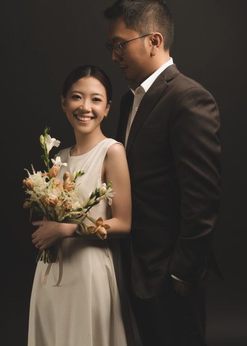 Devina & Satrio Terima Kasih