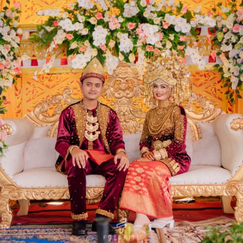 Faros & Tika 13