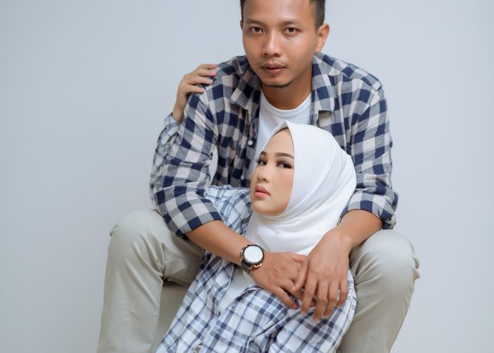 Feni & Dana 12