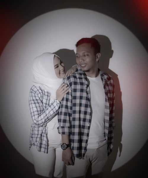 Feni & Dana 18