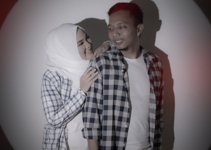 Feni & Dana 18