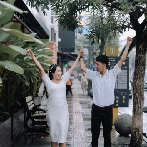 Giwa & Isty 19