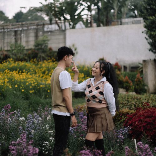 Giwa & Isty 5