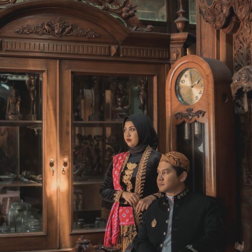 Haura & Denny Revisi 8