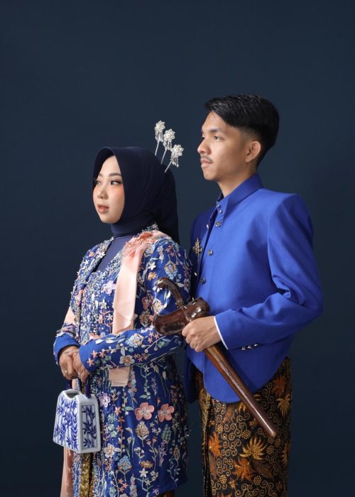 Iip & Budi Revisi 9