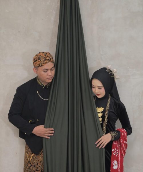 Iis & Nanang 16