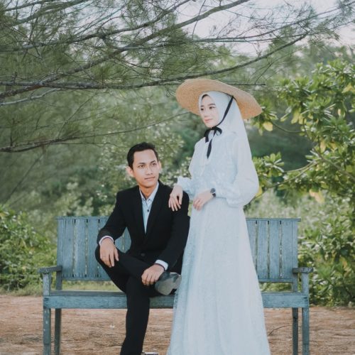 Indah & Pra 9