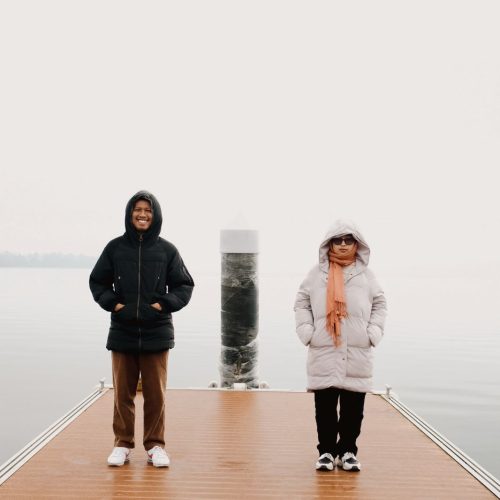 Moli & Yani 6