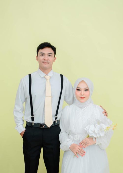 Putri & Hendra 15