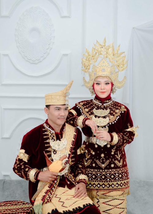 Putri & Hendra 3