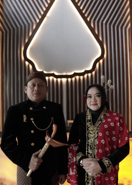 Ratnawati & Toni 17