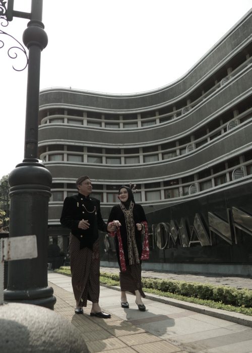 Ratnawati & Toni 5