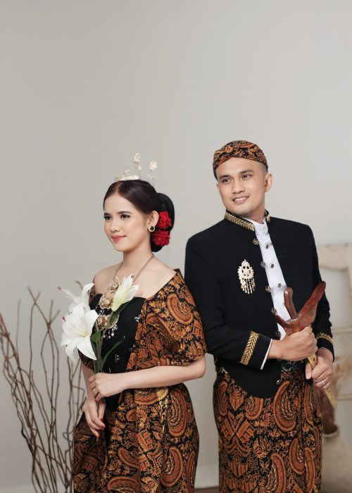 Refina & Indra 3