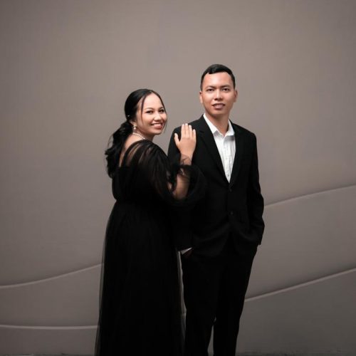 Ronal & Menda 11