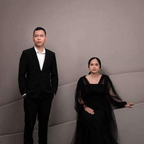 Ronal & Menda 8