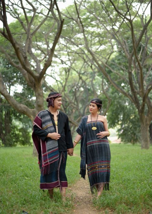Rony & Dewi 1r