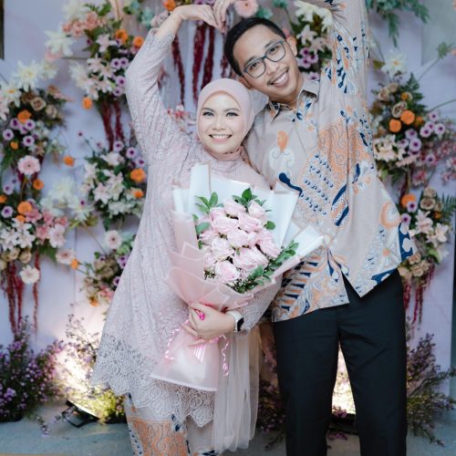 Wira & Okti 18