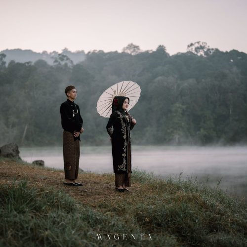 Yuni & Azis 17
