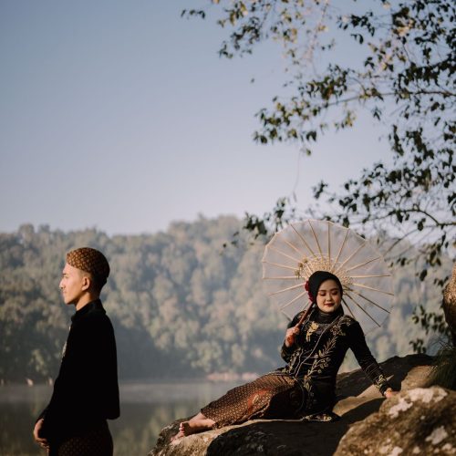 Yuni & Azis 19