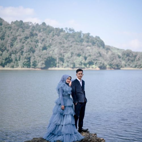 Yuni & Azis 7